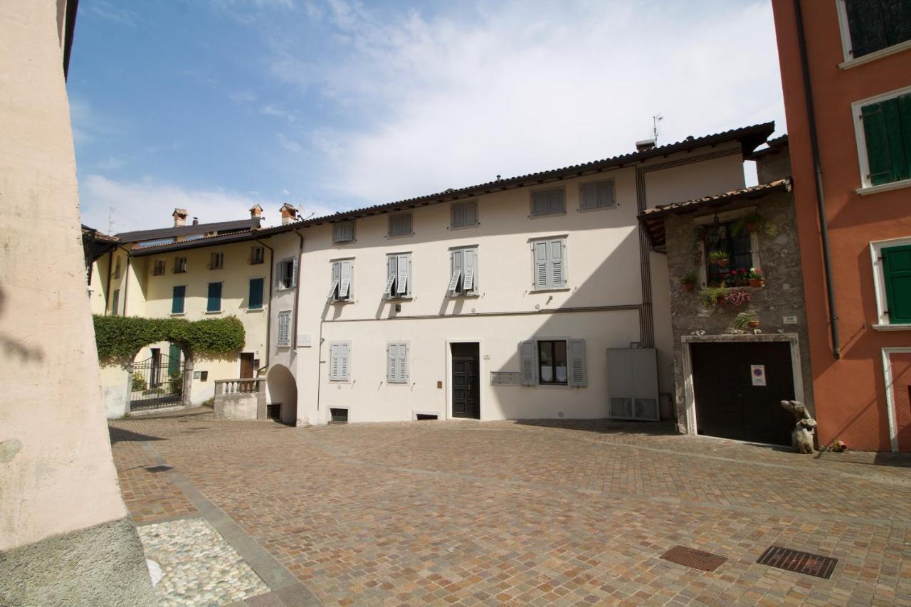 Casa Riva - Bilocale In Centro Storico Leilighet Eksteriør bilde